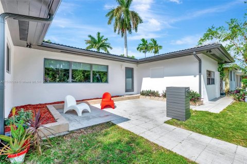 Villa ou maison à vendre à Miami Shores, Floride: 3 chambres, 182.55 m2 № 1031039 - photo 14