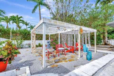 Villa ou maison à vendre à Miami Shores, Floride: 3 chambres, 182.55 m2 № 1031039 - photo 29