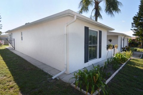 House in Holiday, Florida 2 bedrooms, 129.41 sq.m. № 1378085 - photo 8