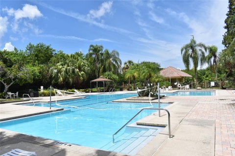 Condo in Saint Petersburg, Florida, 1 bedroom  № 1378116 - photo 21