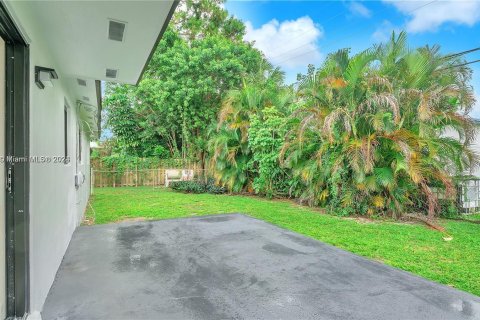 Villa ou maison à vendre à Lauderhill, Floride: 3 chambres, 145.48 m2 № 1065062 - photo 27
