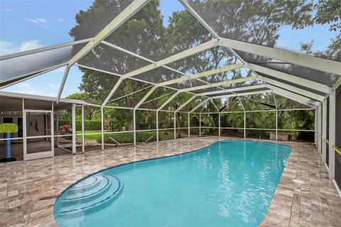 Villa ou maison à vendre à Palmetto Bay, Floride: 4 chambres, 228.26 m2 № 1241394 - photo 24