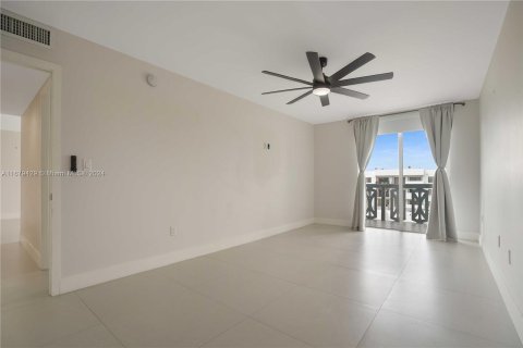 Condominio en venta en Miami Beach, Florida, 2 dormitorios, 103.59 m2 № 1409055 - foto 16