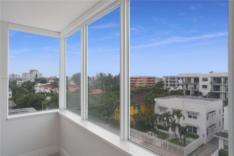 Condominio en venta en Miami Beach, Florida, 2 dormitorios, 103.59 m2 № 1409055 - foto 13