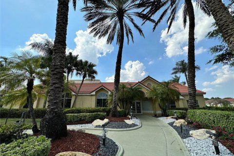 Copropriété à vendre à Sunrise, Floride: 2 chambres, 98.94 m2 № 1328678 - photo 29