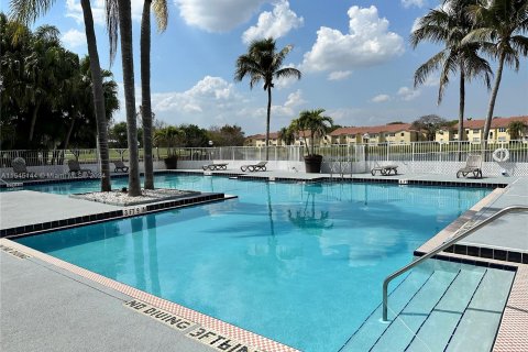 Condominio en venta en Sunrise, Florida, 2 dormitorios, 98.94 m2 № 1328678 - foto 20