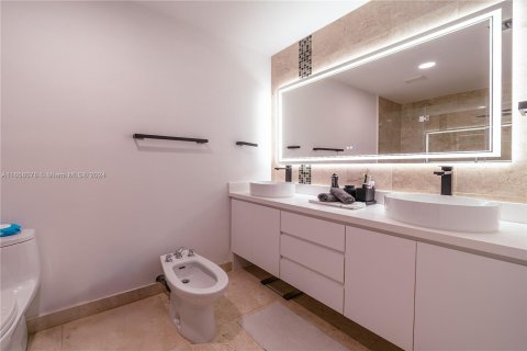 Adosado en venta en North Miami Beach, Florida, 3 dormitorios, 157 m2 № 1360254 - foto 17