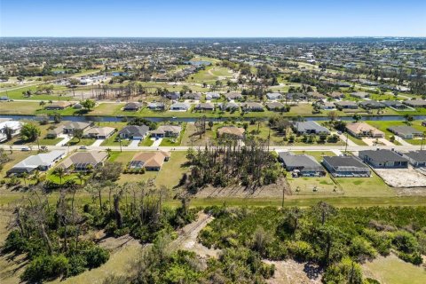 Terreno en venta en Rotonda, Florida № 1025669 - foto 8