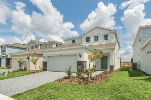 Villa ou maison à vendre à Davenport, Floride: 5 chambres, 243.59 m2 № 1252386 - photo 2