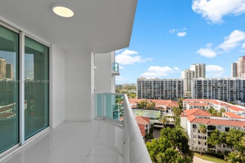 Condo in Aventura, Florida, 4 bedrooms  № 1235717 - photo 21