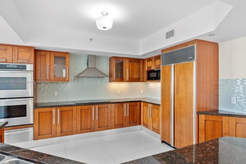 Condo in Aventura, Florida, 4 bedrooms  № 1235717 - photo 9