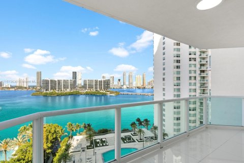 Condo in Aventura, Florida, 4 bedrooms  № 1235717 - photo 16