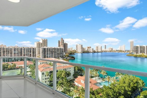 Condominio en venta en Aventura, Florida, 4 dormitorios, 321.81 m2 № 1235717 - foto 17