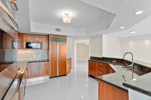 Condo in Aventura, Florida, 4 bedrooms  № 1235717 - photo 10