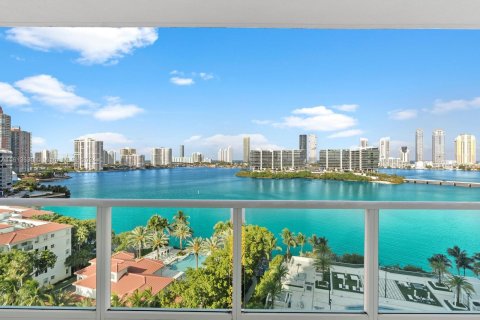 Condo in Aventura, Florida, 4 bedrooms  № 1235717 - photo 19