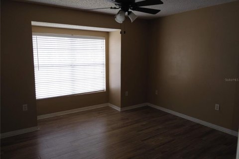 Copropriété à louer à Brandon, Floride: 1 chambre, 56.86 m2 № 1356104 - photo 5