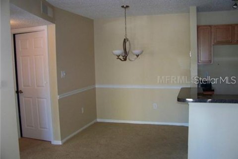 Copropriété à louer à Brandon, Floride: 1 chambre, 56.86 m2 № 1356104 - photo 3