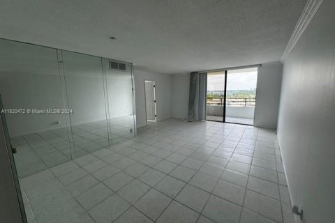 Copropriété à vendre à Hallandale Beach, Floride: 2 chambres, 130.06 m2 № 1241501 - photo 7