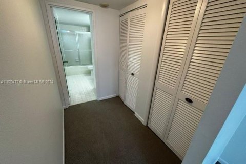 Copropriété à vendre à Hallandale Beach, Floride: 2 chambres, 130.06 m2 № 1241501 - photo 13