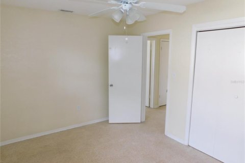 House in New Port Richey, Florida 2 bedrooms, 74.51 sq.m. № 1403738 - photo 18