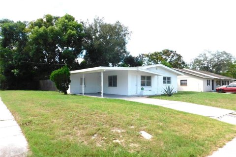 House in New Port Richey, Florida 2 bedrooms, 74.51 sq.m. № 1403738 - photo 2