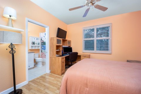 Touwnhouse à vendre à Boynton Beach, Floride: 3 chambres, 127.93 m2 № 1054681 - photo 4