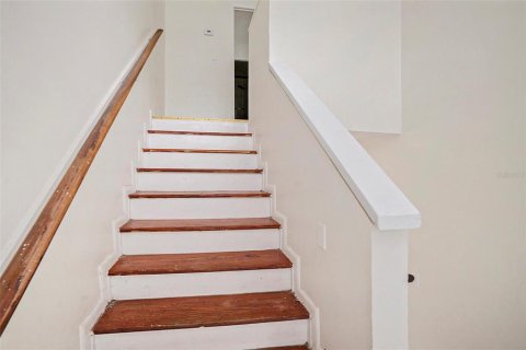 Townhouse in Tampa, Florida 2 bedrooms, 99.31 sq.m. № 1413258 - photo 7