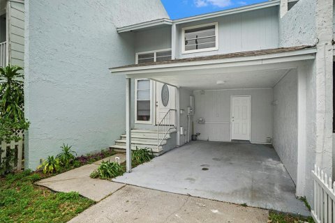 Townhouse in Tampa, Florida 2 bedrooms, 99.31 sq.m. № 1413258 - photo 3