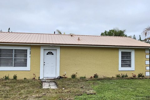 Casa en venta en Okeechobee, Florida, 4 dormitorios, 93.65 m2 № 1017998 - foto 13