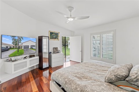 Villa ou maison à vendre à Aventura, Floride: 3 chambres, 126.16 m2 № 1072086 - photo 30