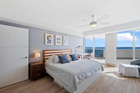 Condo in Sunny Isles Beach, Florida, 3 bedrooms  № 1071986 - photo 12