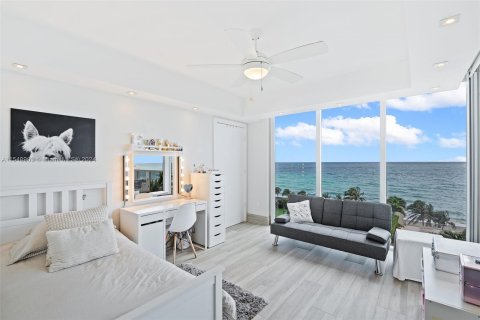 Copropriété à vendre à Sunny Isles Beach, Floride: 3 chambres, 226.68 m2 № 1071986 - photo 16