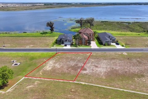 Terreno en venta en Lake Alfred, Florida № 1397896 - foto 1