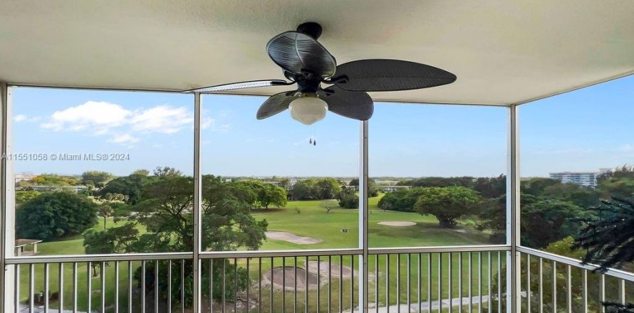 Condo in Pompano Beach, Florida, 3 bedrooms  № 1067564