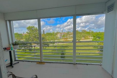 Copropriété à vendre à Boca Raton, Floride: 2 chambres, 83.24 m2 № 1050987 - photo 3