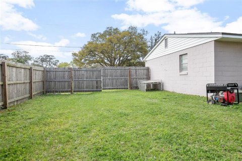 Villa ou maison à vendre à DeLand, Floride: 3 chambres, 114.83 m2 № 1062974 - photo 22