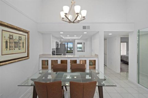 Copropriété à vendre à Port Richey, Floride: 2 chambres, 95.22 m2 № 1042641 - photo 14