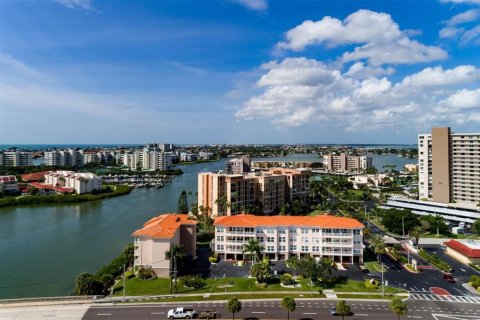 Condominio en venta en South Pasadena, Florida, 3 dormitorios, 217.58 m2 № 1414754 - foto 3