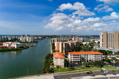 Condominio en venta en South Pasadena, Florida, 3 dormitorios, 217.58 m2 № 1414754 - foto 4