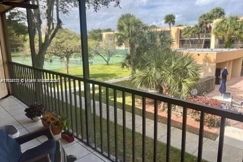 Copropriété à vendre à Miami, Floride: 2 chambres, 91.51 m2 № 1282261 - photo 7