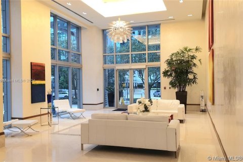 Condominio en alquiler en Miami, Florida, 56.11 m2 № 1282260 - foto 2