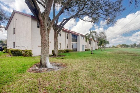 Copropriété à vendre à North Lauderdale, Floride: 3 chambres, 93.83 m2 № 1306270 - photo 16