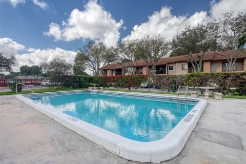 Copropriété à vendre à North Lauderdale, Floride: 3 chambres, 93.83 m2 № 1306270 - photo 15