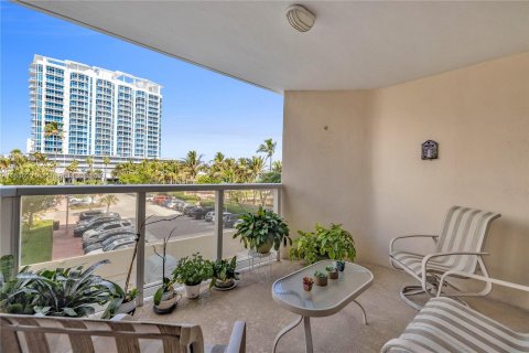 Condominio en venta en Miami Beach, Florida, 2 dormitorios, 181.62 m2 № 1047214 - foto 25