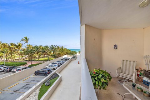 Condominio en venta en Miami Beach, Florida, 2 dormitorios, 181.62 m2 № 1047214 - foto 26