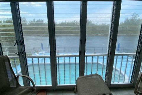 Copropriété à vendre à Deerfield Beach, Floride: 2 chambres, 90.12 m2 № 1072515 - photo 13