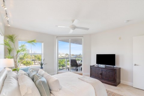 Condo in Deerfield Beach, Florida, 3 bedrooms  № 1072514 - photo 22