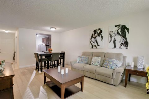 Condominio en venta en Lake Worth, Florida, 1 dormitorio, 69.12 m2 № 1073687 - foto 27