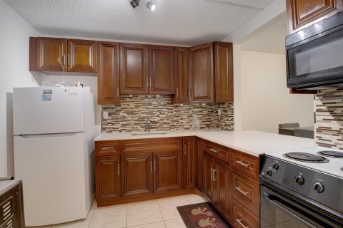 Condominio en venta en Lake Worth, Florida, 1 dormitorio, 69.12 m2 № 1073687 - foto 22