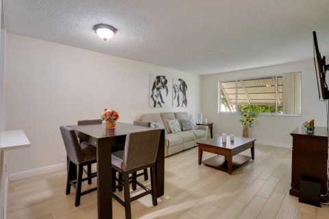 Condominio en venta en Lake Worth, Florida, 1 dormitorio, 69.12 m2 № 1073687 - foto 29